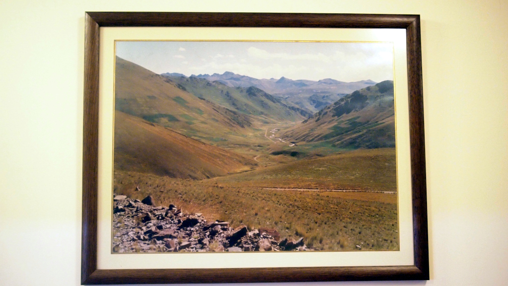 Ein altes Bild vom Misicuni-Tal in Cochabamba